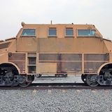 Ein Panzerfahrzeug vergangener Tage.