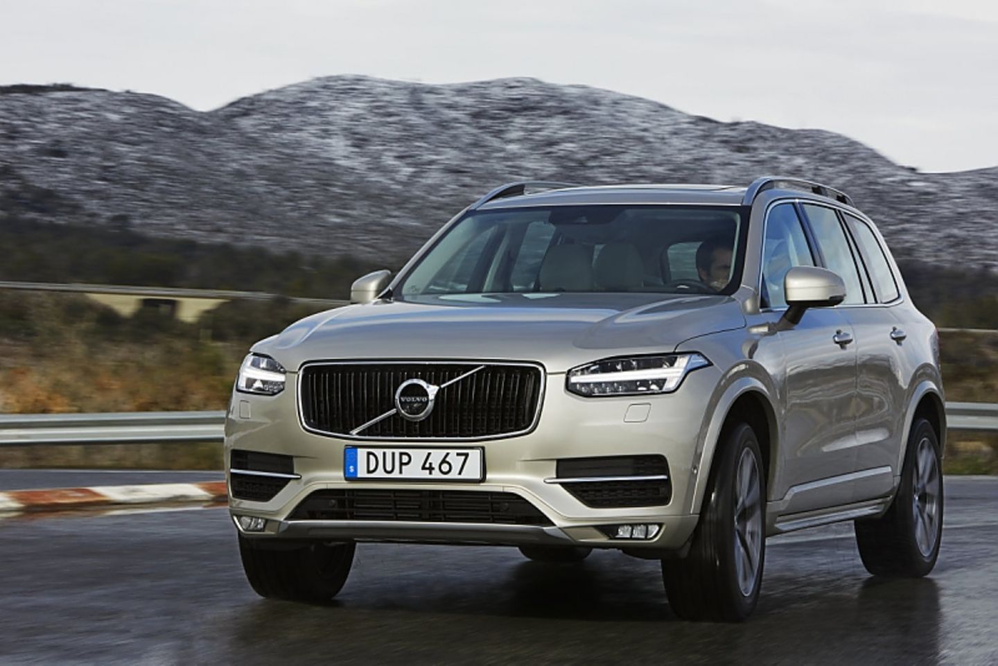 Volvo XC90 - als T8 mit 400 PS und Plug-In-Hybrid