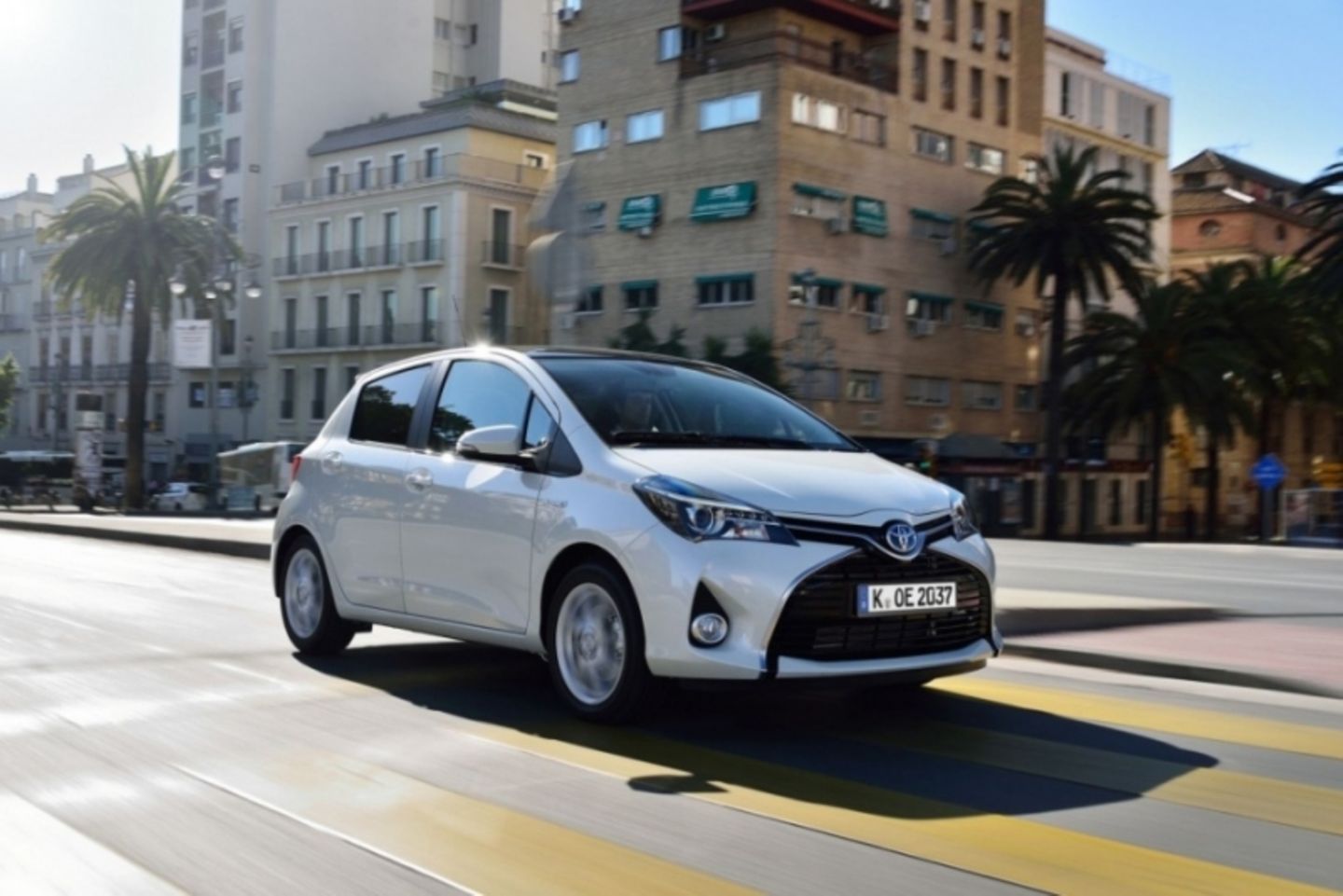 Toyota Yaris Hybrid - ohne Stecker