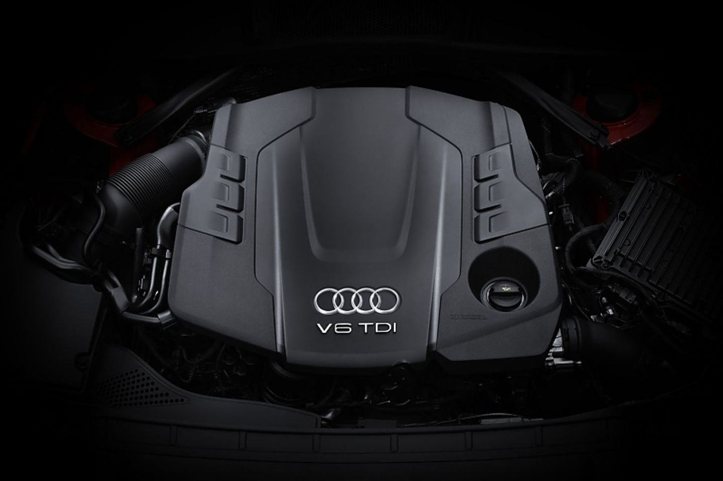 Der Sechszylinder-Dieselmotor des Audi A4 Avant 3.0 TDI quattro.
