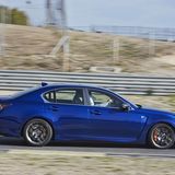 Der Lexus GS F ist 4,92 Meter lang,...