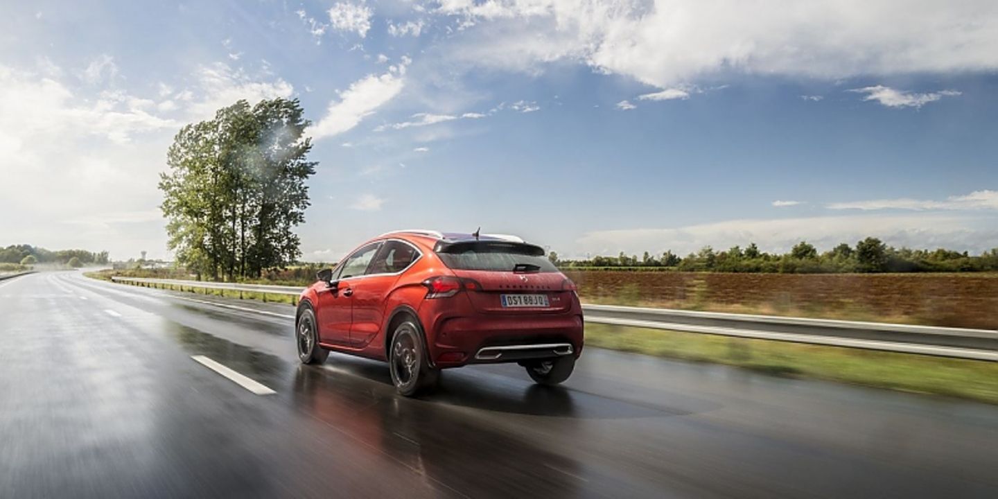 Die Höchstgeschwindigkeit beträgt 205 km/h