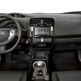 Das Cockpit des Nissan Leaf.