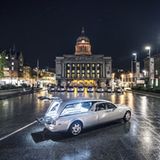 Das britische Bestattungsunternehmen A. W. Lymn mit seiner Rolls Royce Flotte