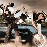 Sean Connery ist der beliebteste Bond-Darsteller aller Zeiten. Für den Film "Sag niemals nie" (1983) nahm er sogar extra Martial-Arts-Training. Dabei soll er seinen Trainer so verärgert haben, dass dieser ihm das Handgelenk brach. Bei seinem Lehrer handelt es sich um keinen Unbekannten: Es war Steven Seagal.