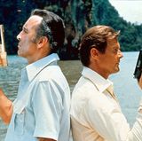 Leichen (und Liebe) pflastern seinen Weg: Von "Dr. No" (1962) bis "Ein Quantum Trost" (2008) hat James Bond 352 Menschen umgebracht und mit 52 Frauen geschlafen.