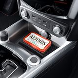 Ausreichend Ablagefächer sind vorhanden.