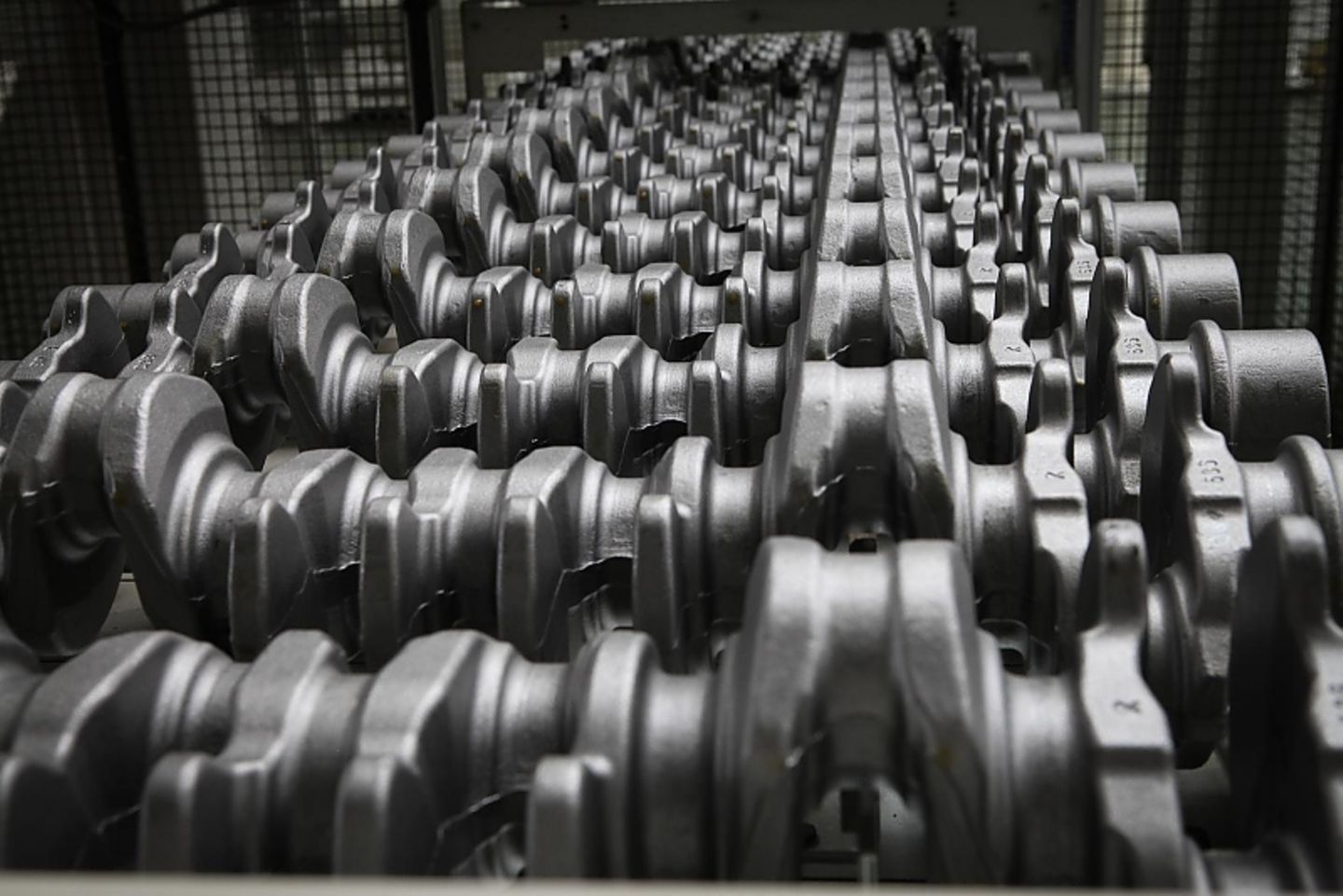 Kurbelwellen-Produktion bei GAZ in Nischnij Nowgorod