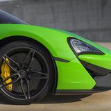 Ein 7-Gang Doppelkupplungsgetriebe bringt die Kraft auf die Hinterachse.