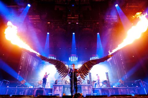 Rammstein-Frontmann Till Lindemann als Engel