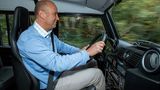 Der Big-Foot-Defender lässt sich entspannt fahren