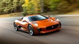Der Jaguar C-X75 ist Teil einer Verfolgungsjagd durch Rom