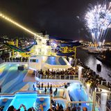 Feuerwerk über dem Hafen