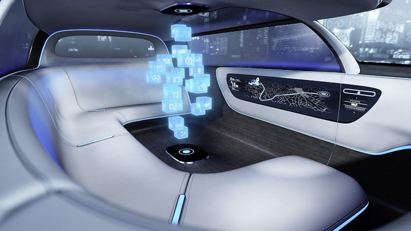 Mercedes Vision Tokyo 2015
