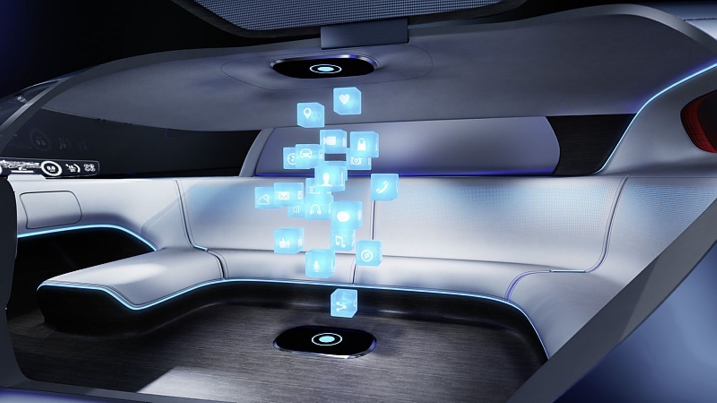 Mercedes Vision Tokyo 2015