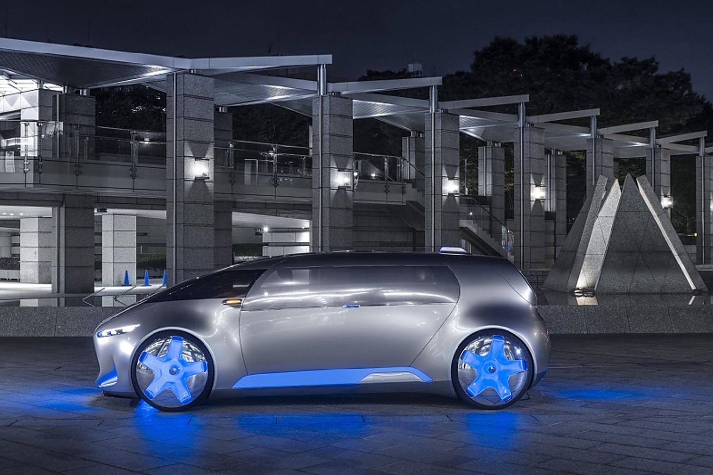 Mercedes Vision Tokyo 2015