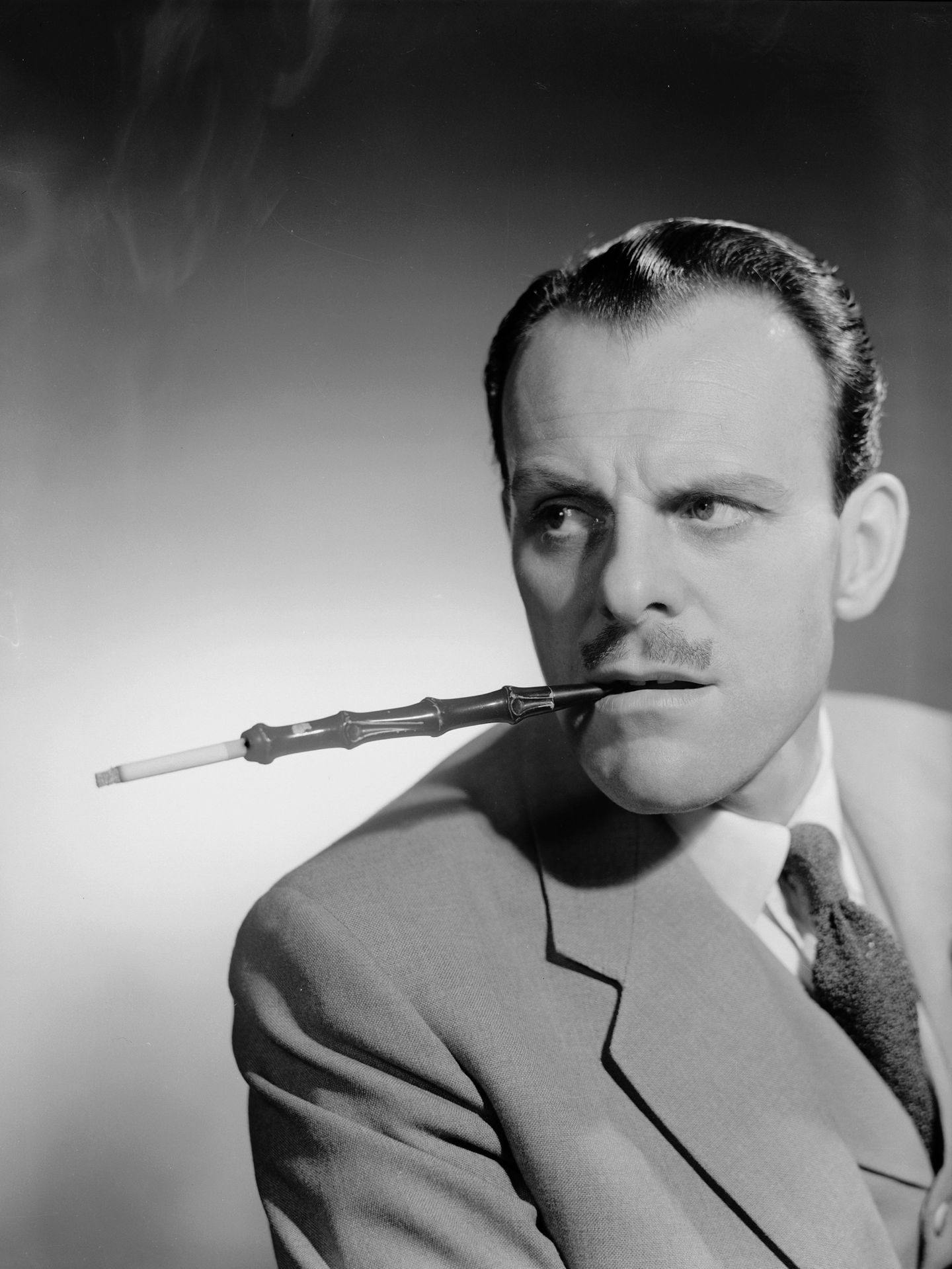 Das Wichtigste beim Rauchen: Immer cool gucken.