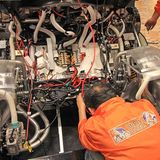 Selbst auf der Messe muss noch nachjustiert werden.