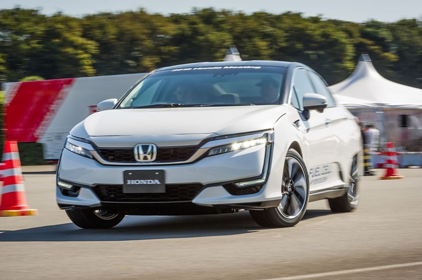 Der Honda FCV Clarity bietet genug Platz