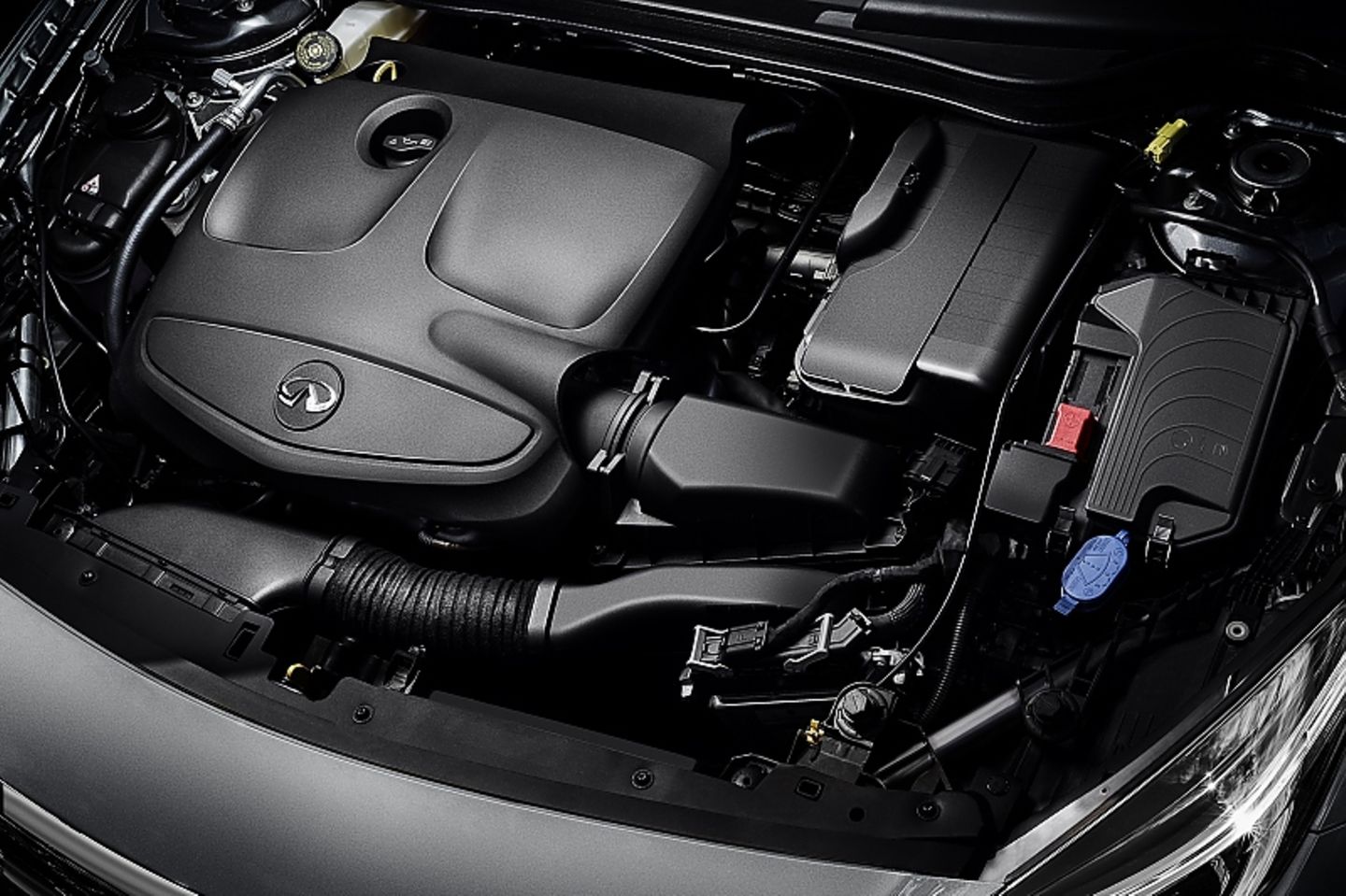 Infiniti Q30