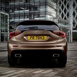 Infiniti Q30