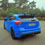 Zum ersten Mal hat er Allrad.