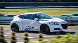 Der Prototyp ist aufgrund der Kombination von E-Torque-Vectoring und Allrad-Lenkung sehr agil