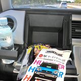 Ähnlichkeiten bezüglich eines Männermagazin sind beabsichtigt.