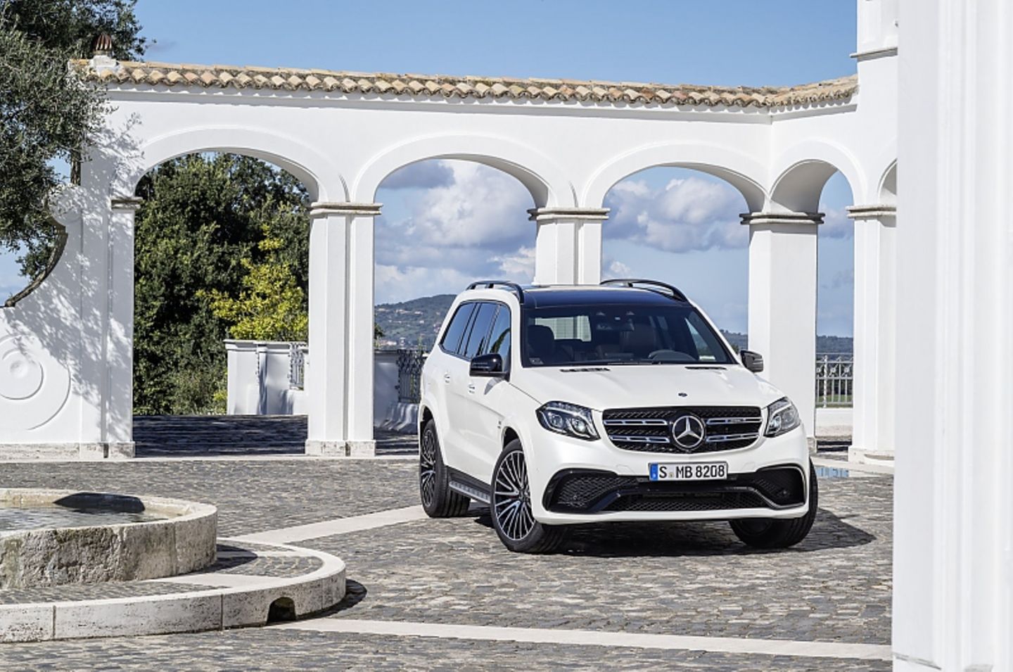 Mercedes GLS 2016 - Konkurrent von Range Rover und Bentley Bentayga