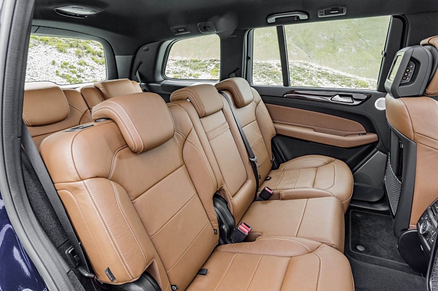 Mercedes GLS 2016 - hinten geht es geräumig, aber nicht luxuriös zu