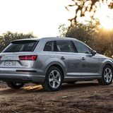 Der Audi Q7 e-tron 3.0 TDI quattro woegt mächtige 2.445 Kilogramm