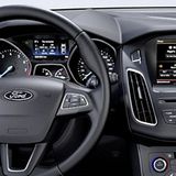 Das Cockpit des Ford Focus 1.5 TDCi