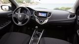 Das Cockpit des Suzuki Baleno.