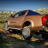 Der Nissan NP300 Navara DoubleCab ust gut tauglich fürs Gelände