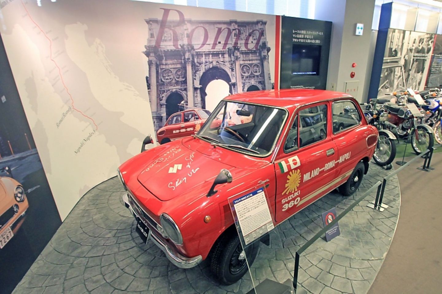 Dieser Suzuki Fronte 360SS schaffte auf 750 Kilometern zwischen Mailand und Neapel eine Durchschnittsgeschwindigkeit von 122,4 k