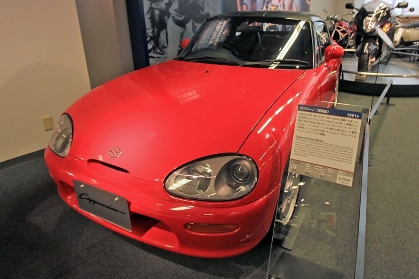 Vier verschiedene Dachoptionen bietet der Suzuki Cappuccino.