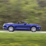 Der 2,3 Liter EcoBoost ist die kleinere von beiden.