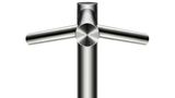 Dyson Airblade Tap - Denn das Auge wäscht ja auch mit...    Ein Hauch von Hightech weht mit dem „Airblade Tap“ durch das Bad. Der elegante Edelstahl-Wasserhahn wäscht die Hände nicht nur, sondern trocknet sie auch ab. Wer seine Hand unter den Wasserhahn hält, löst wie im Hotelwaschbecken per Infrarot den Wasserstrahl aus. Die Sensoren unter den Seitenarmen aktivieren den Luftstrom, der mit 692 km/h das Wasser kraftvoll von der Haut pustet. Mit vorher von Bakterien frei gefilterter Luft. Da die Hände direkt im Waschbecken getrocknet werden, bleiben Wasserkleckse auf dem Boden aus. Klobige Bauteile wie der Motor stecken dezent in einem Gehäuse unter dem Waschbecken. Luxus pur, der mit 1.399 Euro wohl eher im modernen Designer-Loft Verwendung findet, als in der alten Zweizimmerwohnung. Erhältlich über Elektro- und Sanitär-Installateure.  Dyson Airblade Tap  Preis: rund 1400 Euro
