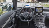 Carbon-Applikationen hin, Leder her: Auch das AMG C 63 S Coupé hat das bekannte Mercedes-Interieur