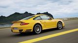 Der Porsche Turbo erreicht nach 3,4 Sekunden Landstraßengeschwindigkeit