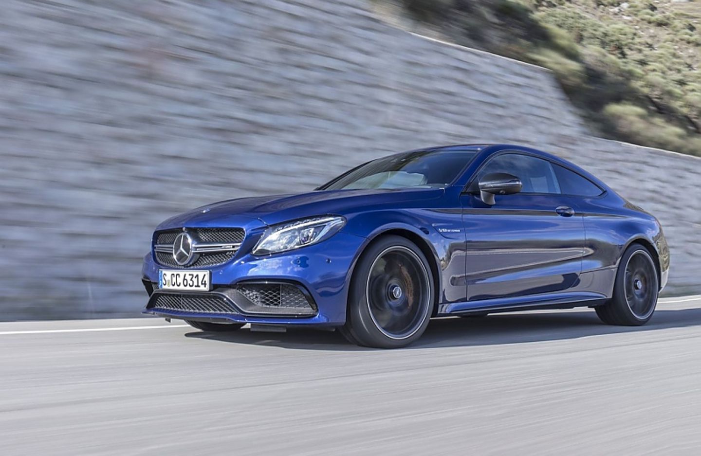 Das Mercedes AMG C 63 S Coupé kostet 86.096,50 Euro