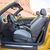 Der VW Beetle Dune macht einen auf Offroader.