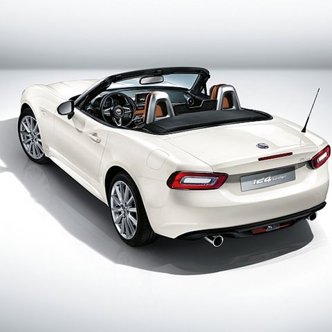 Fiat 124 Spider - von hinten schicker als der Mazda MX-5