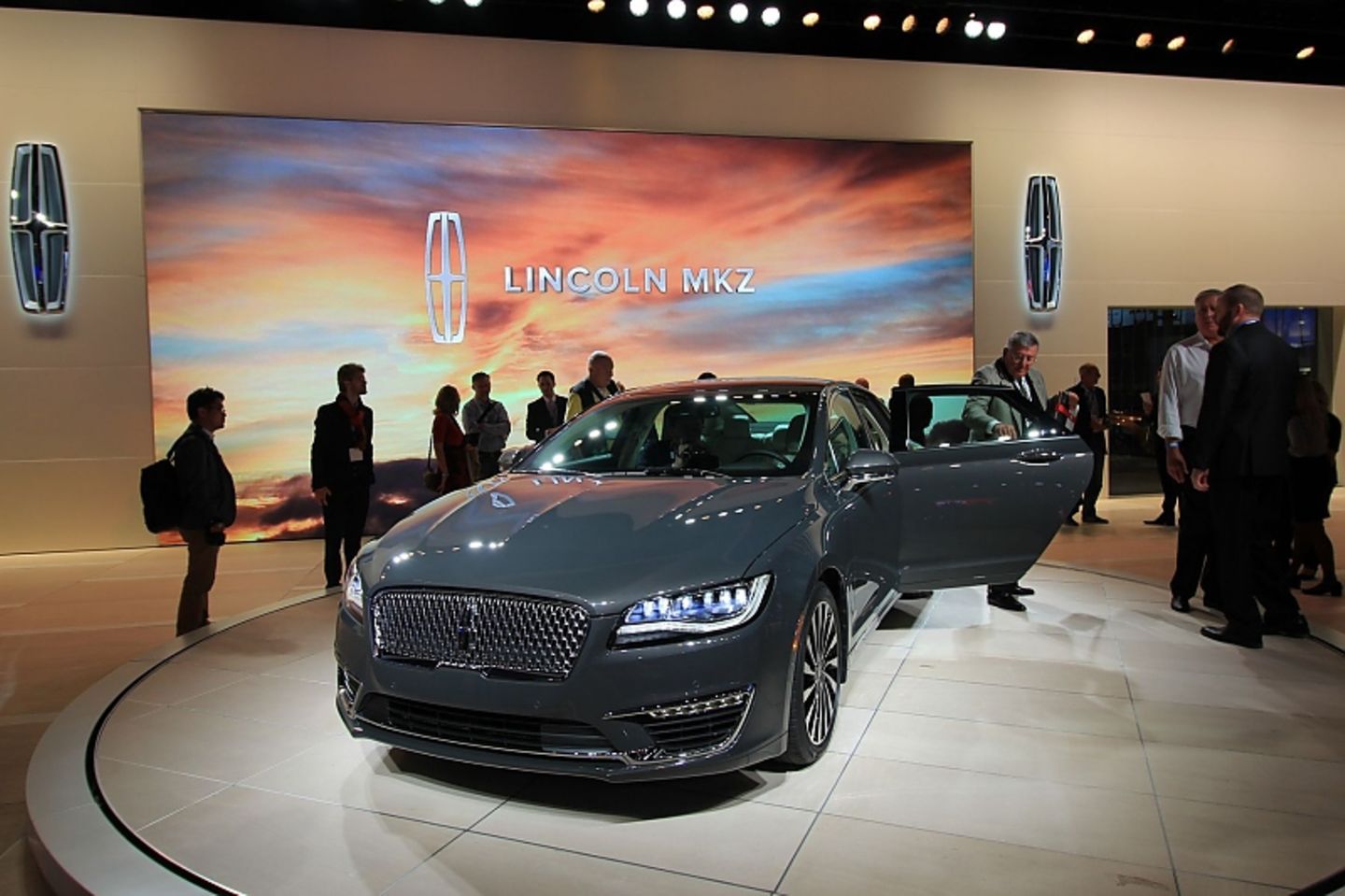 Lincoln MKZ