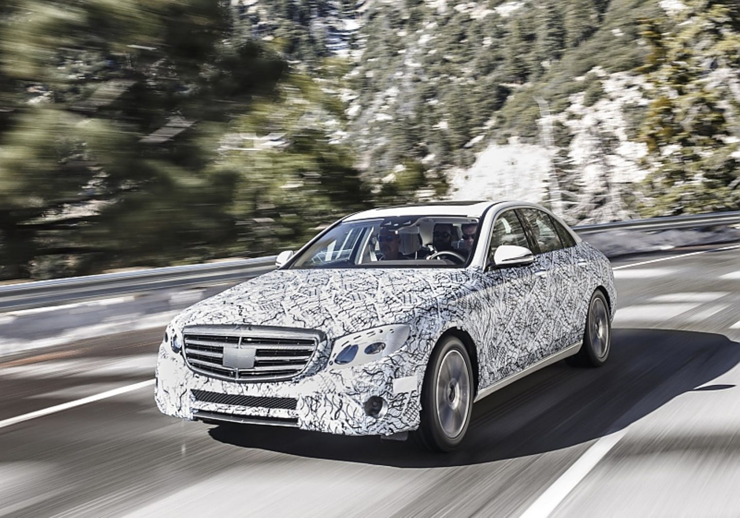 Mercedes E-Klasse 2015 Erprobung