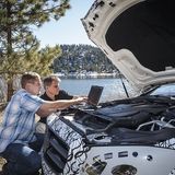 Mercedes E-Klasse 2015 Erprobung - auch die Motordaten werden immer wieder kontrolliert