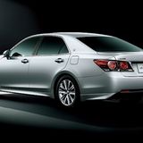 Toyota Crown 2016
