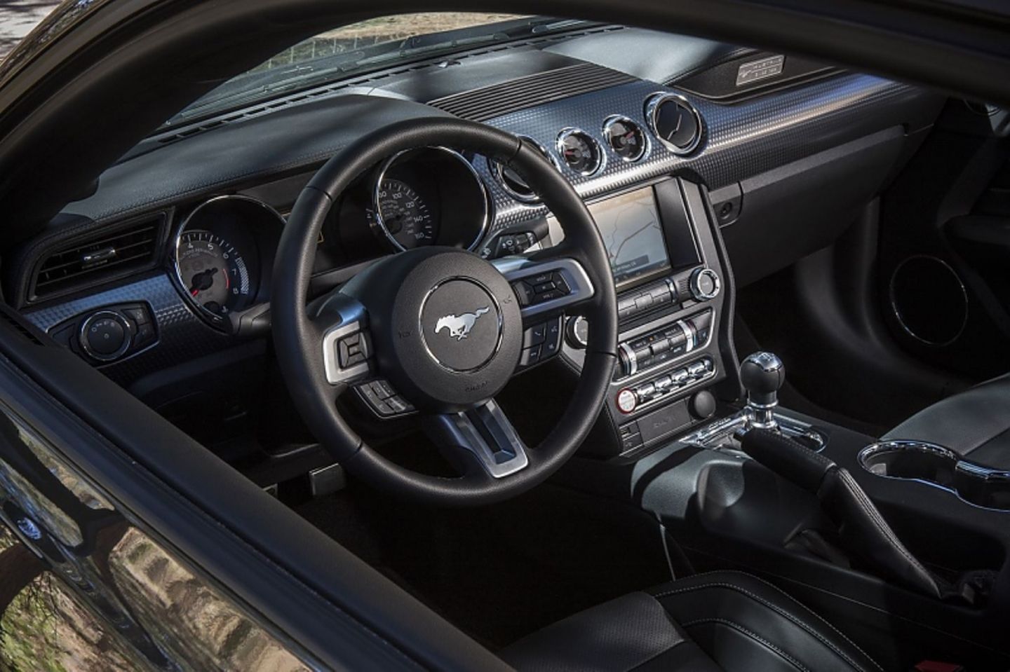 Das Cockpit ist ansehnlich