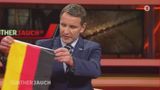 Björn Höcke zeigt bei Günther Jauch eine Deutschlandfahne