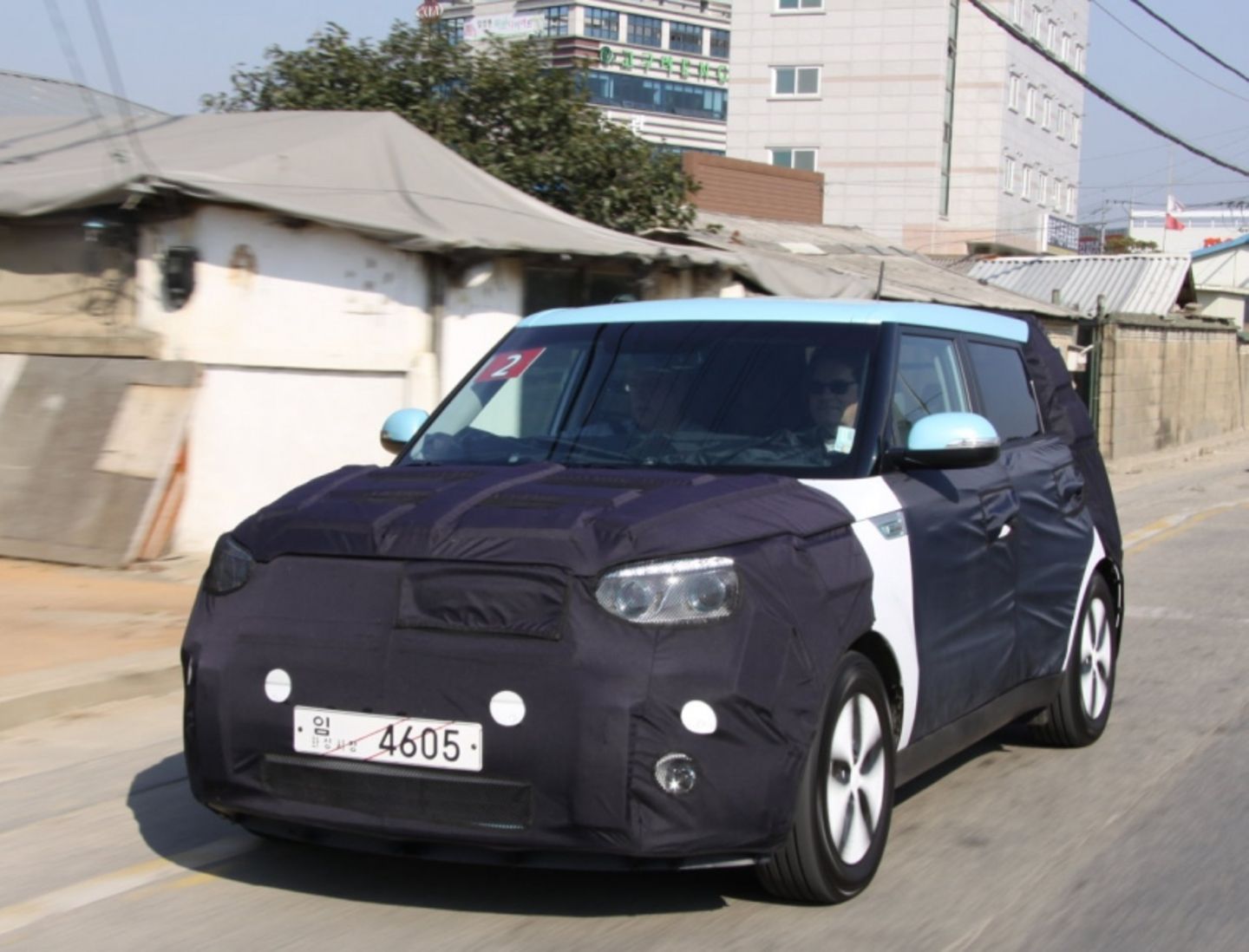 Kia Soul EV 2014 auf den Straßen von Seoul